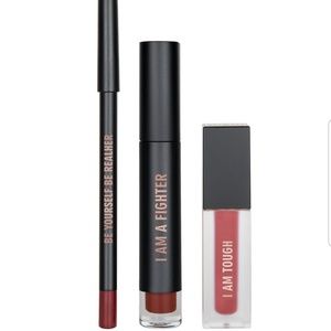 I Am Fabulous  lip kit